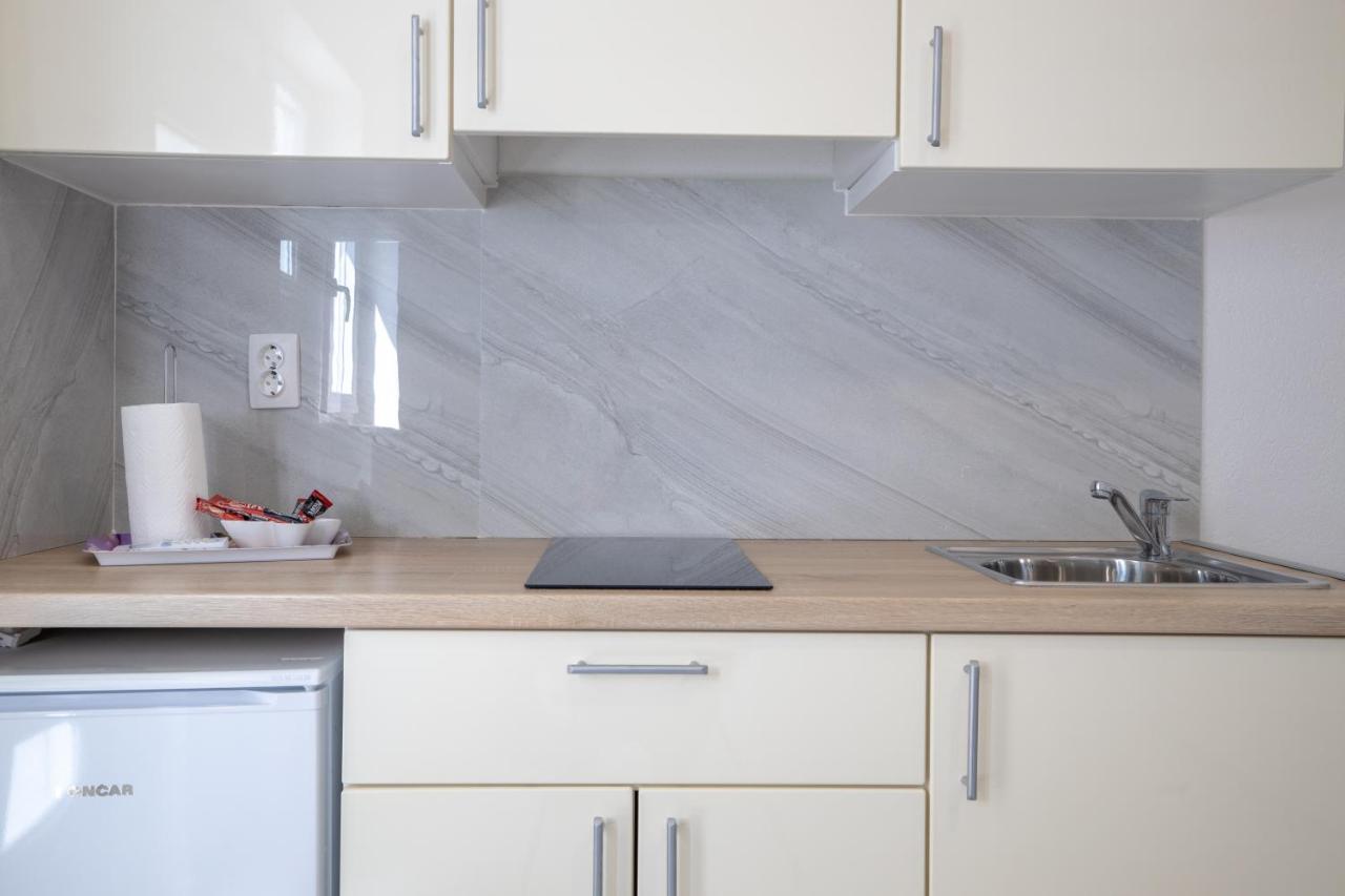 Apartmani Tomas Tučepi المظهر الخارجي الصورة