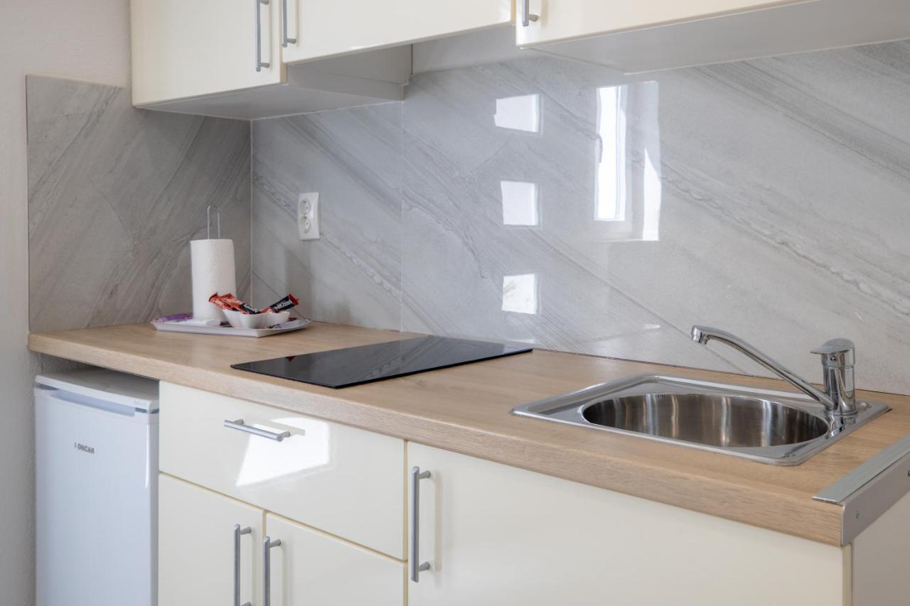 Apartmani Tomas Tučepi المظهر الخارجي الصورة