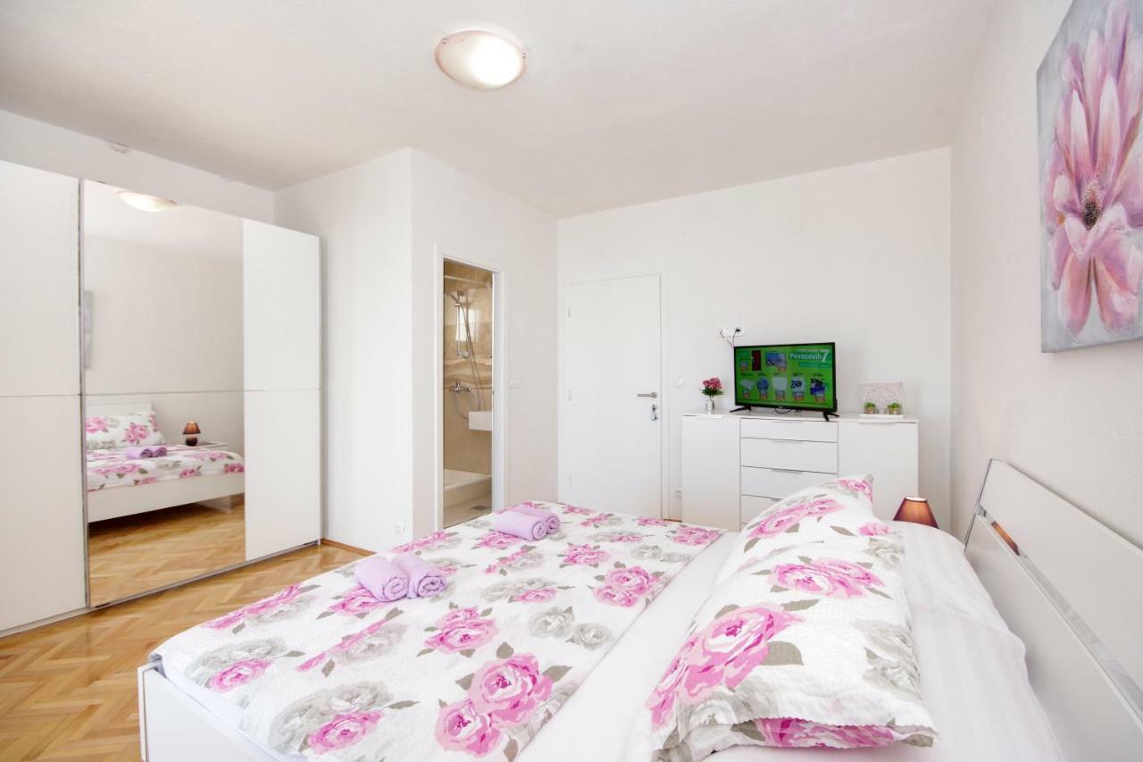 Apartmani Tomas Tučepi المظهر الخارجي الصورة