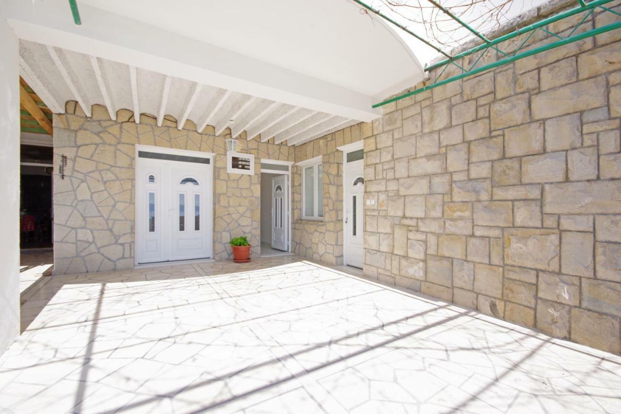 Apartmani Tomas Tučepi المظهر الخارجي الصورة