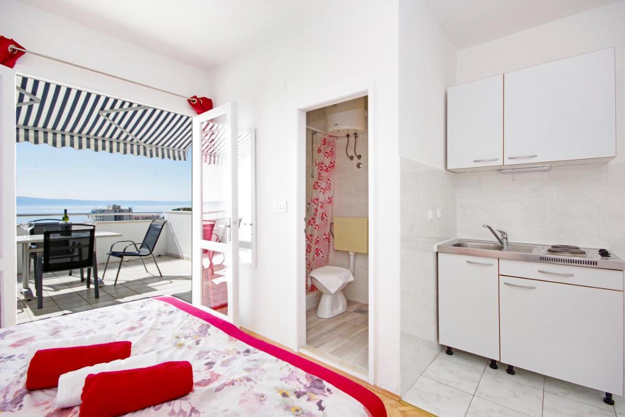 Apartmani Tomas Tučepi المظهر الخارجي الصورة